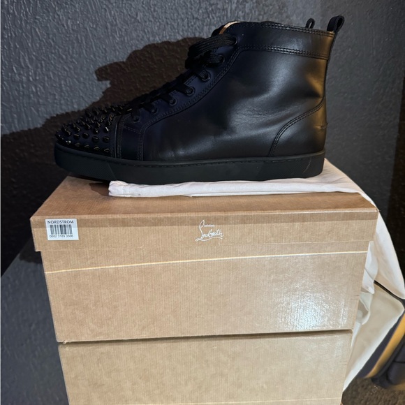 Like new Christian Louboutin Lou Spikes Flat - calf leather - Picture 8 of 8